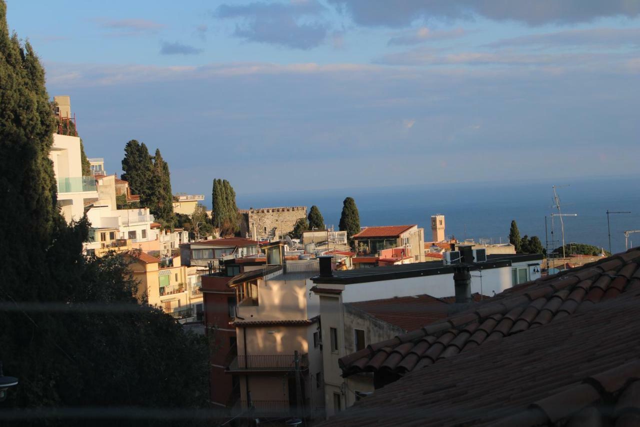 Taormina Casa Sarinaアパートメント エクステリア 写真